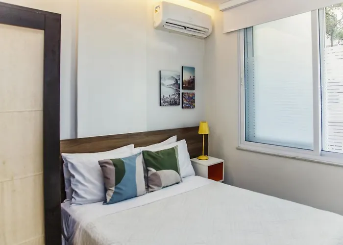 Pineapples MVC205 - Lindo apartamento perfeito para casais próximo a praia de Copacabana